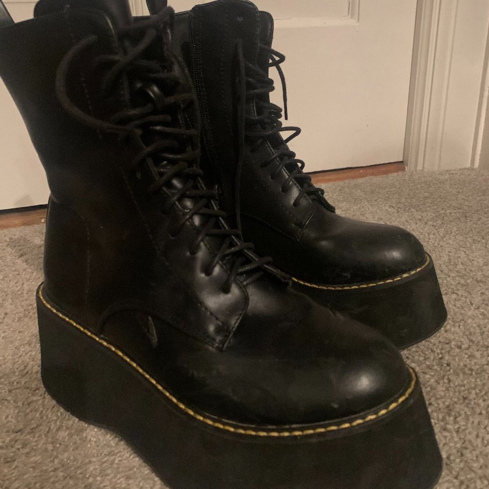 Black Lace-up Platform Boots